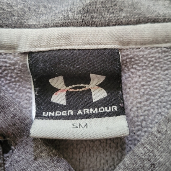 Under Armour Hoodie - Picture 3 of 3
